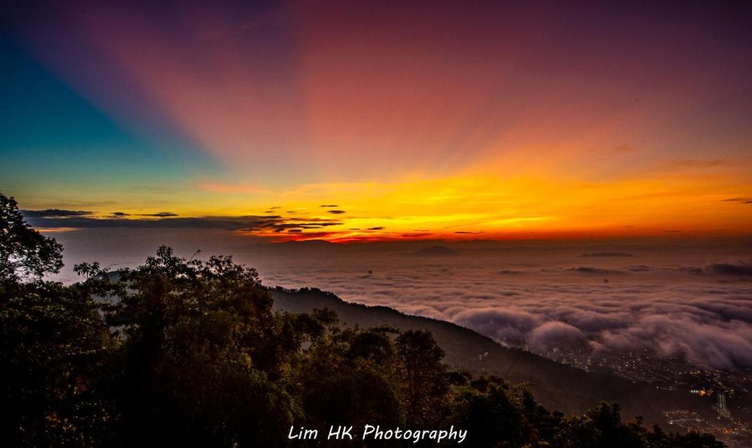 Hickory Penang Hill Otel Ayer Itam Dış mekan fotoğraf